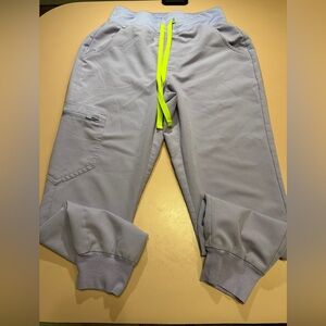 FIgs Lilac Jogger Scrubs EUC